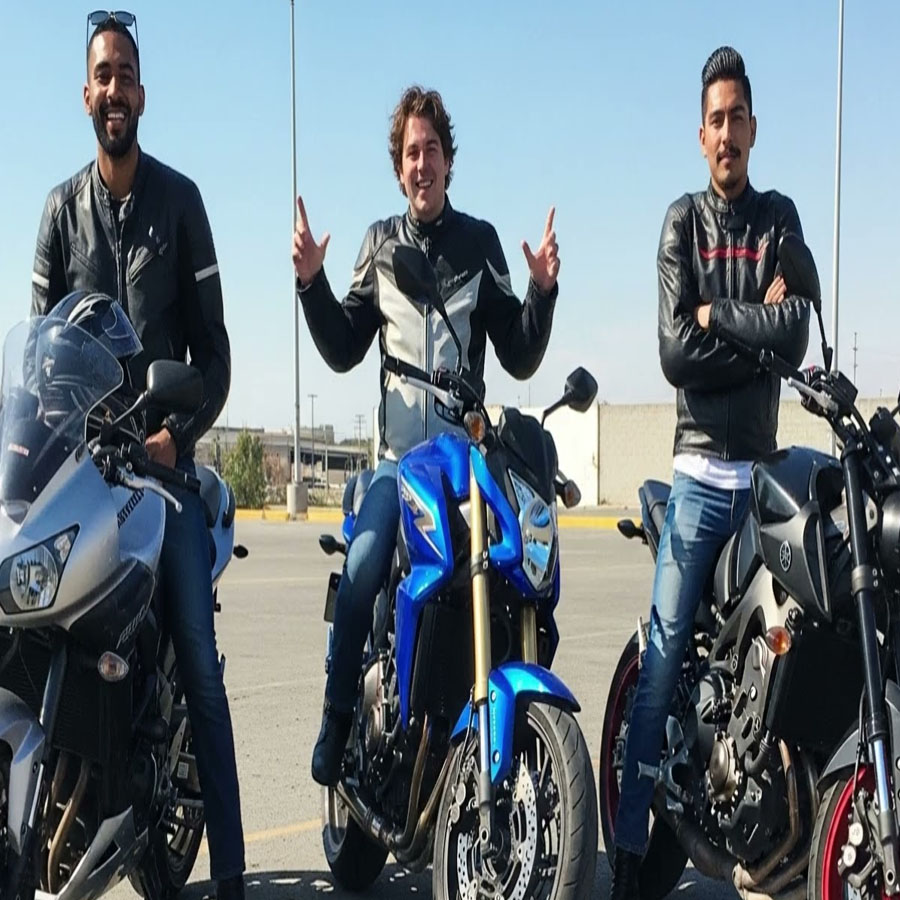 Tres motociclistas desaparecen durante un viaje — 8 años después sus motos aparecen en una venta