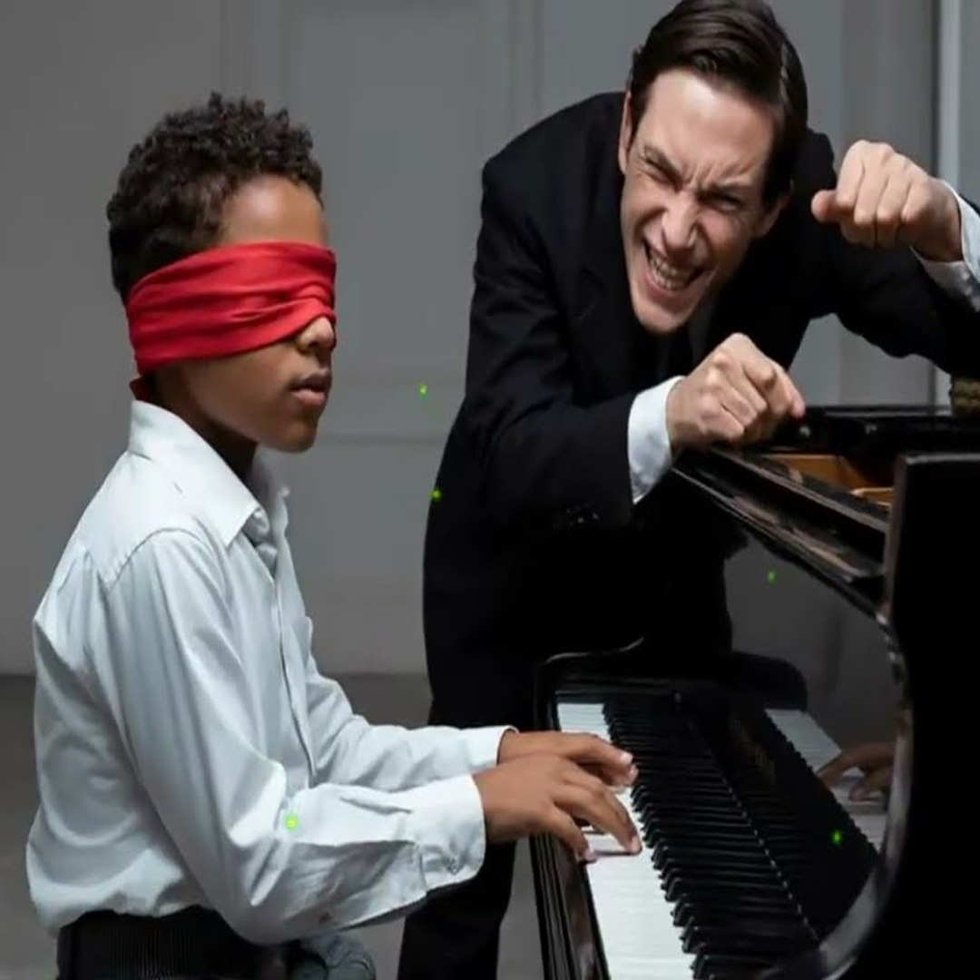 PROFESOR MANDÓ A UN NIÑO CIEGO A TOCAR PIANO PARA HUMILLARLO… PERO NO SE IMAGINABA ESTO…